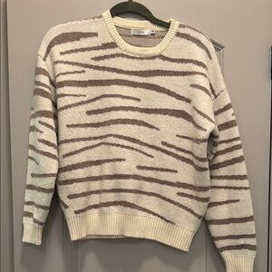 Stylish Zebra Print Sweater